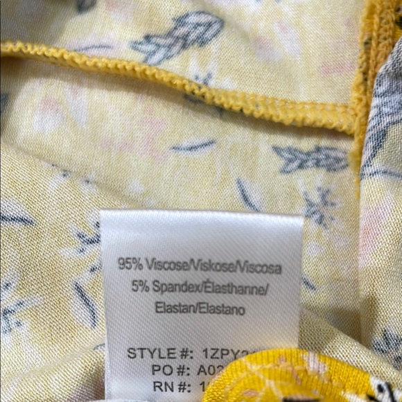 Hale Bob Yellow Wrap Blouse with Cap Sleeves and Tie Front - Picture 6 of 6